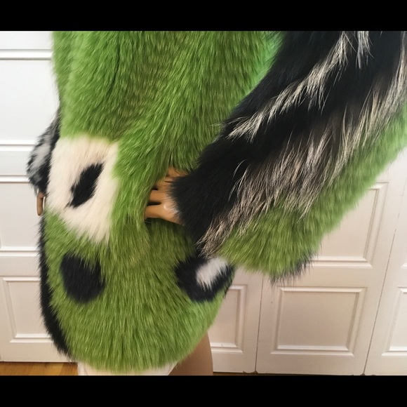 🔥SOLD🔥 Emilio Pucci Shadow Fox Coat - Picture 8 of 8
